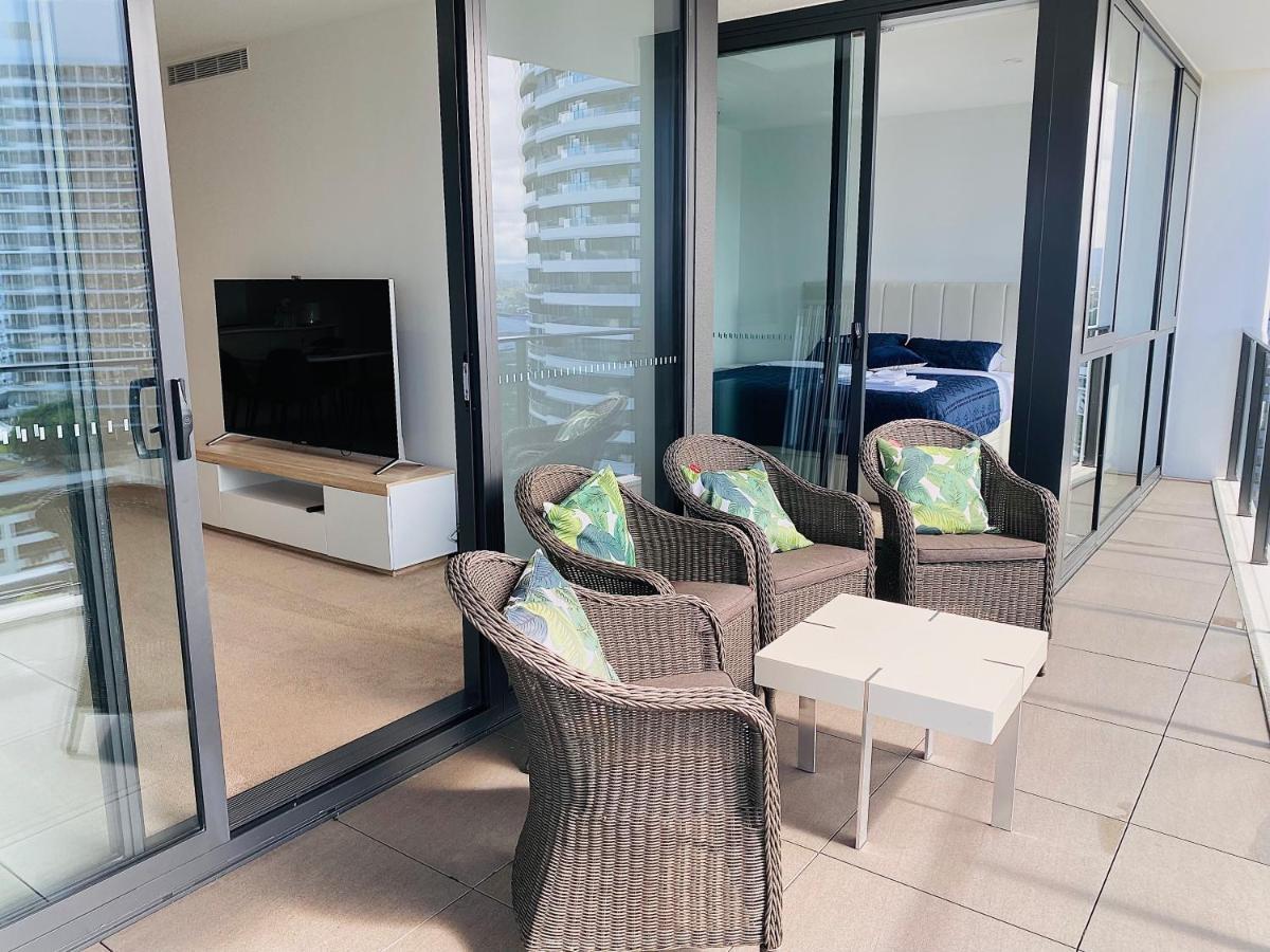 Koko Luxury Apartment In Broadbeach Gold Coast Kültér fotó