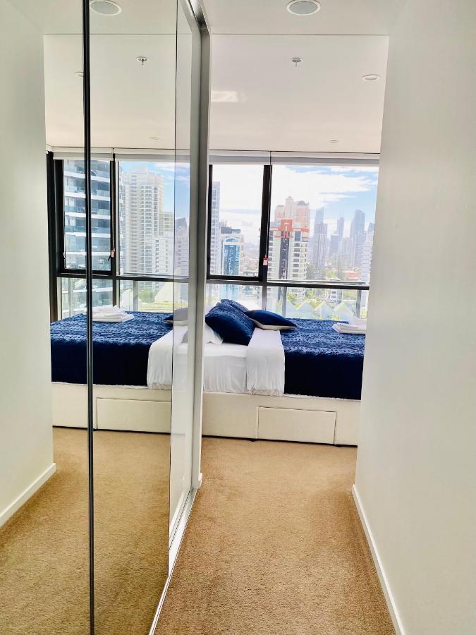 Koko Luxury Apartment In Broadbeach Gold Coast Kültér fotó